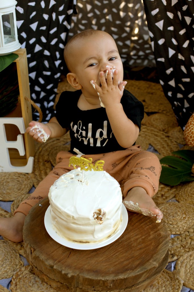 cake smash photography Sydney